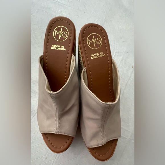 MKS Ladies Espadrille Slides Mules. Size 38 / 8. - Picture 4 of 8